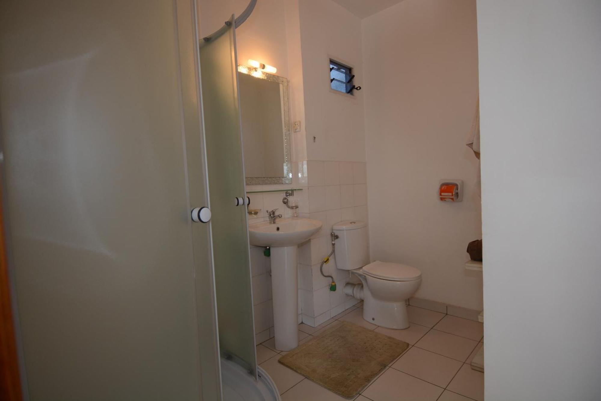Aina Hotel Antananarivo Habitación foto